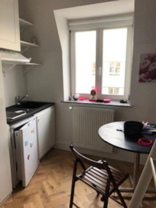 Stay In Maison De Metre In Etterbeek Brussel Eksteriør bilde
